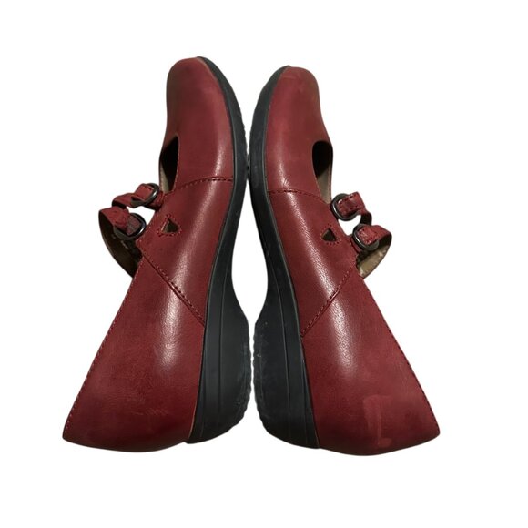 Dansko Flynn Red Mary Jane Shoes Round Toe Double Buckle Size 37 6.5 Women's - Picture 9 of 12